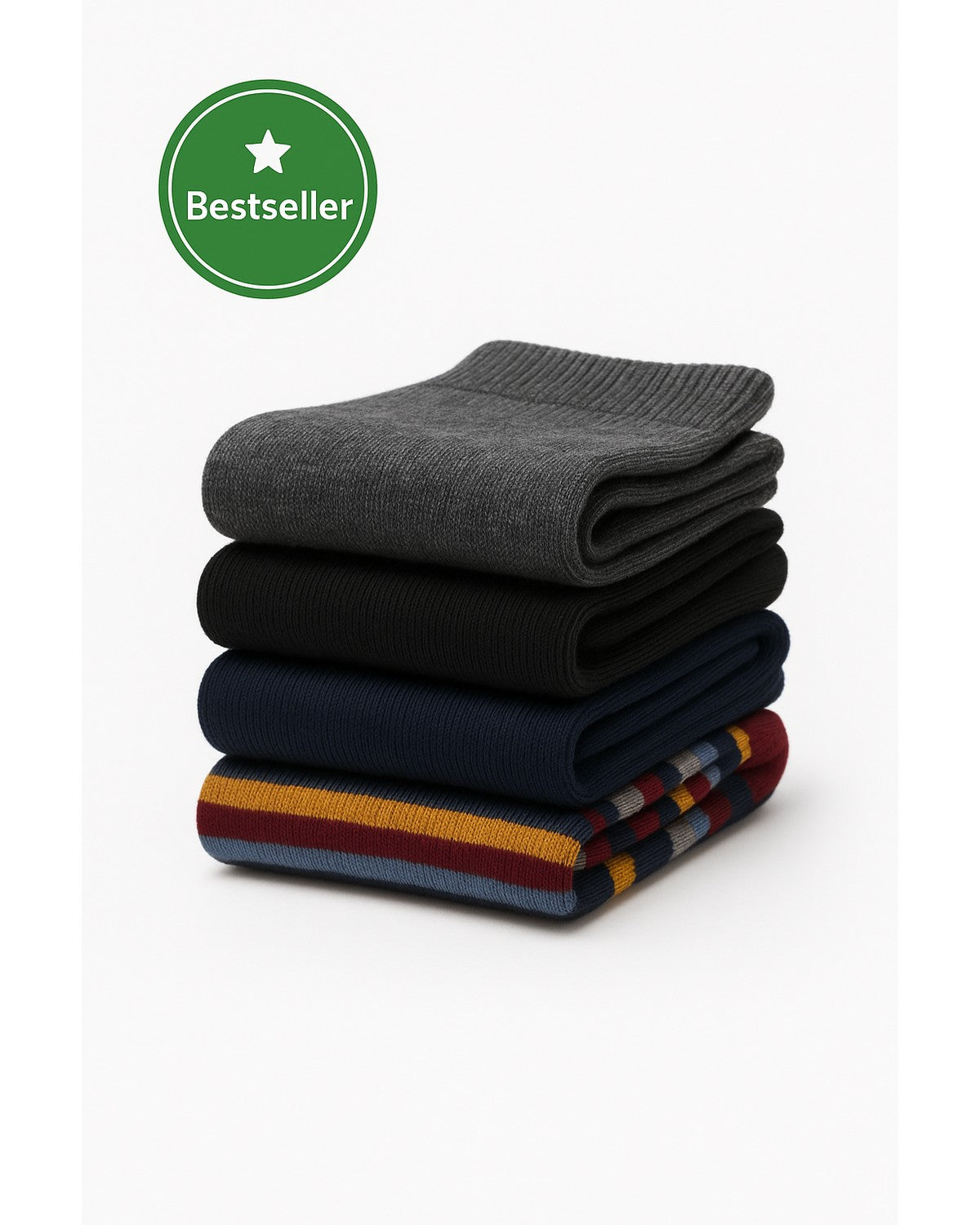 Bestseller Socken Stapel auf weißem Hintergrund mit grünem Bestseller-Siegel; graue, schwarze, marine und bunt geringelte Socken, hochwertig und unisex.