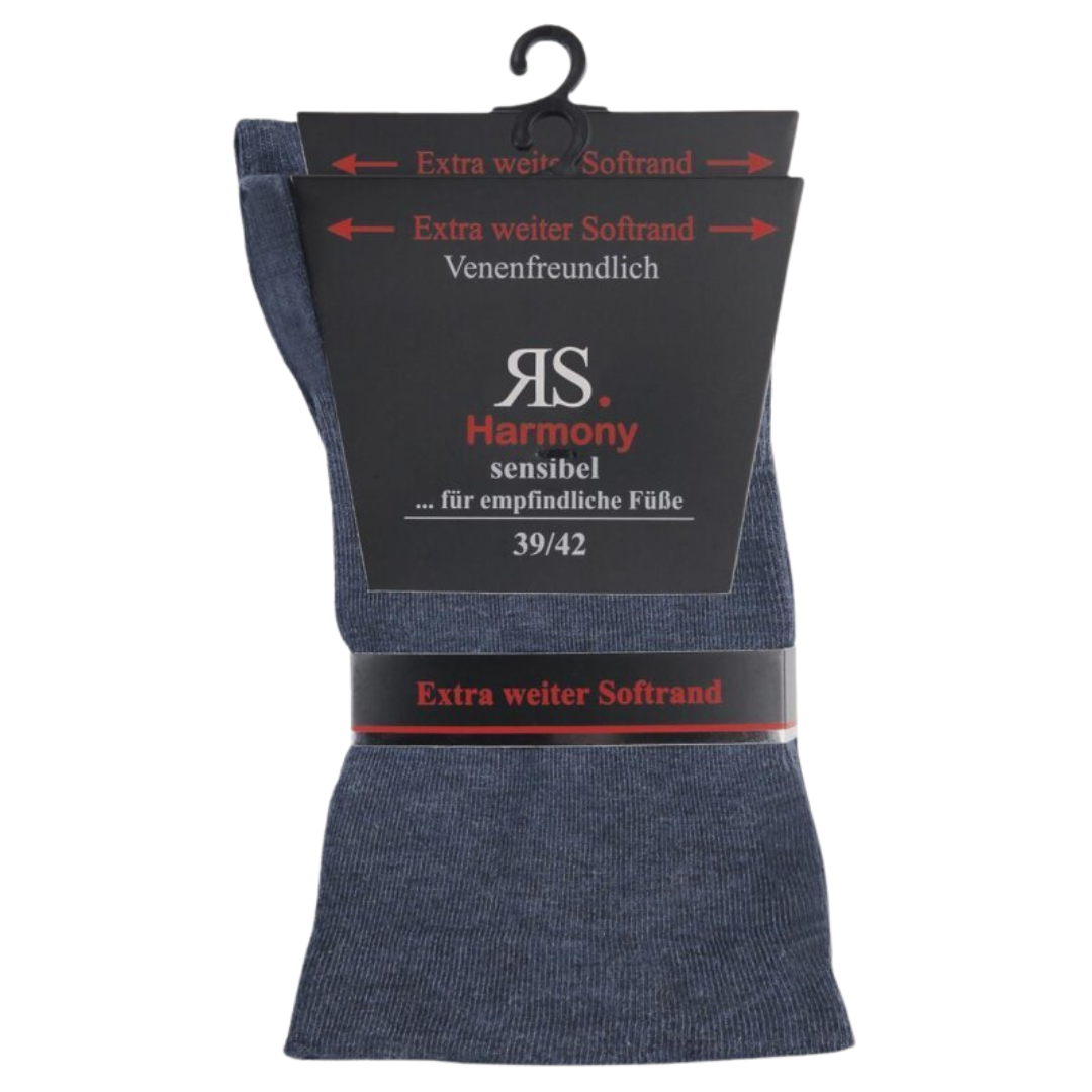 RS Harmony Sensibel Socken mit extra weitem Softrand, Produktverpackung zeigt blaue Gesundheitssocken mit venenfreundlichem Softrand, Größe 39/42, inkl. schwarzem Etikett mit roter Schrift und Markenlogo