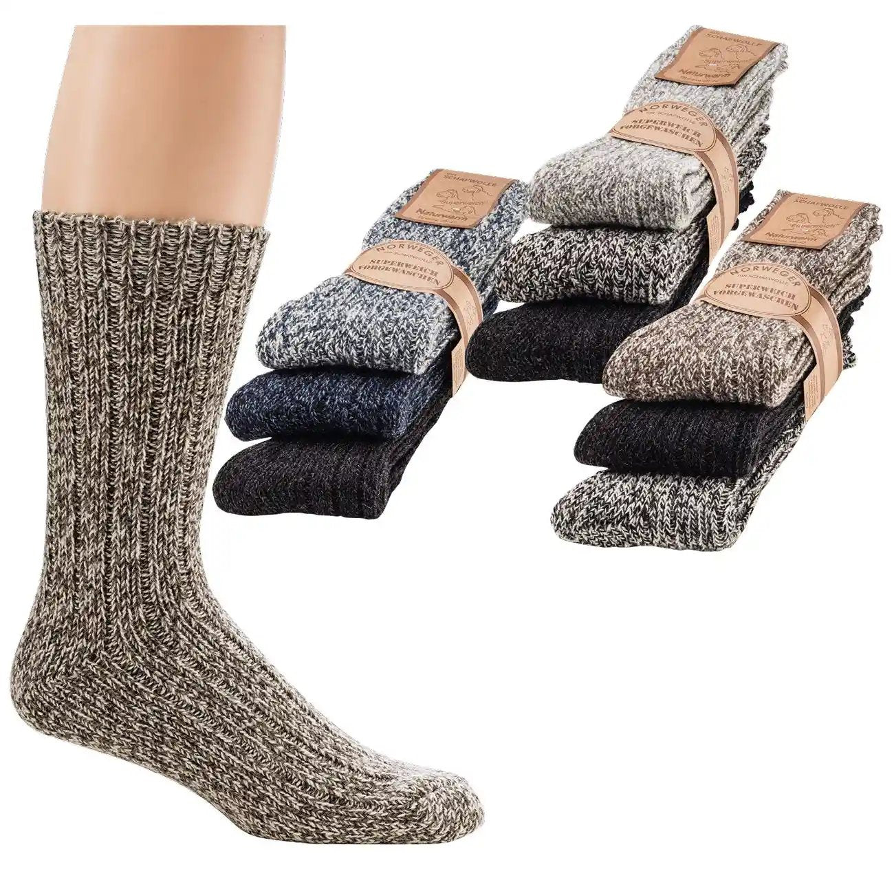 3 oder 6 Paar warme weiche Norweger Socken: Dicke gestrickte Wollsocken in verschiedenen Grau- und Schwarztönen, mit Etikett gebündelt, einzelne Socke am Bein präsentiert, gemütliche Winterqualität