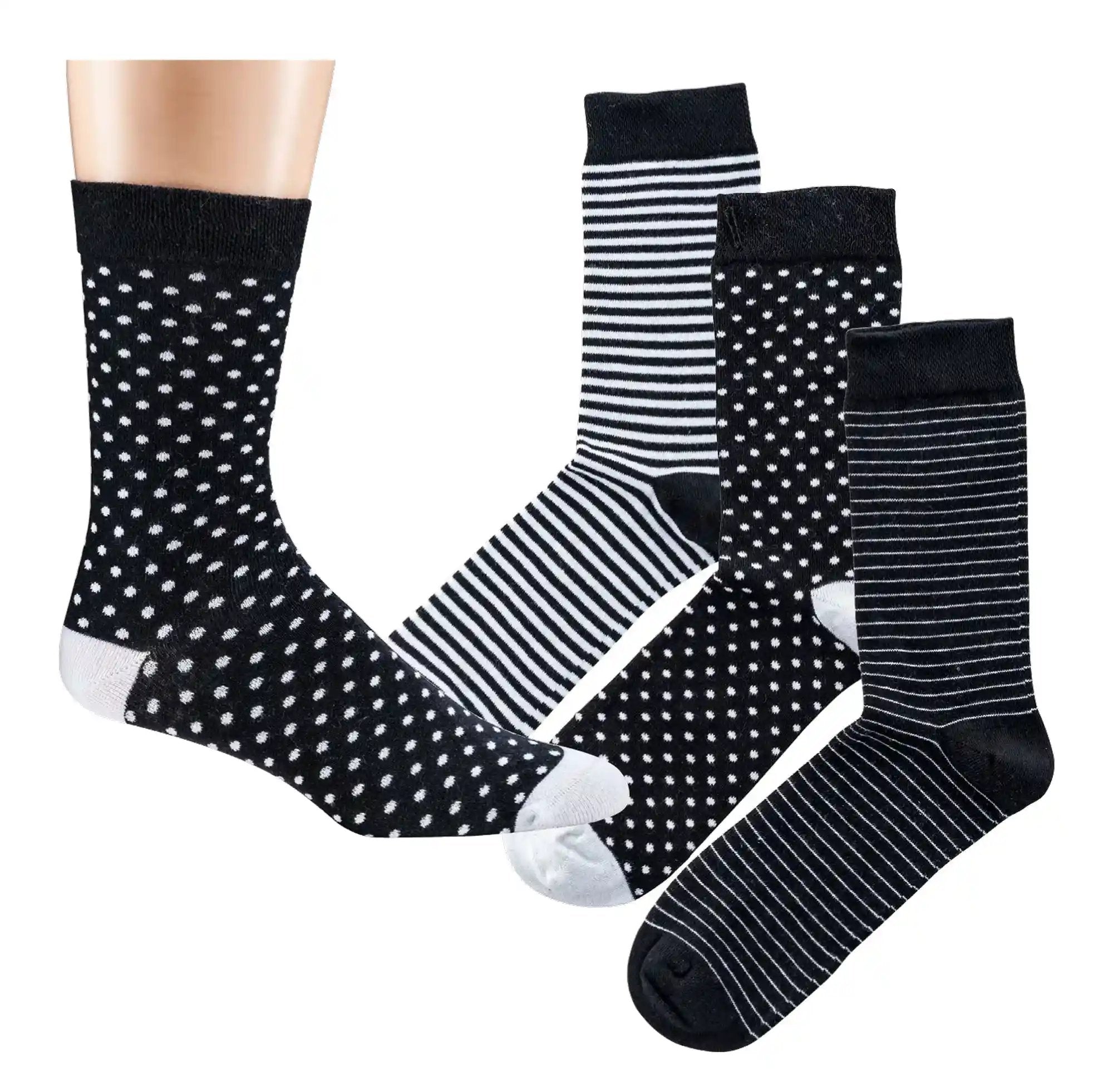 3 Paar bunte Socken mit verschiedenen fröhlichen Motiven: Schwarze Baumwollsocken mit weißen Punkten, Streifen und Linien in klassischem Design, komfortabel und atmungsaktiv