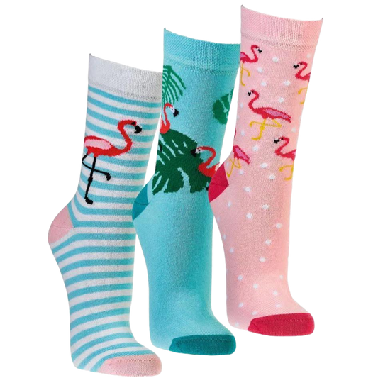 Das bild zeigt die Flamingosocken im 3er Bündel in den 3 unterschiedlichen Varianten.