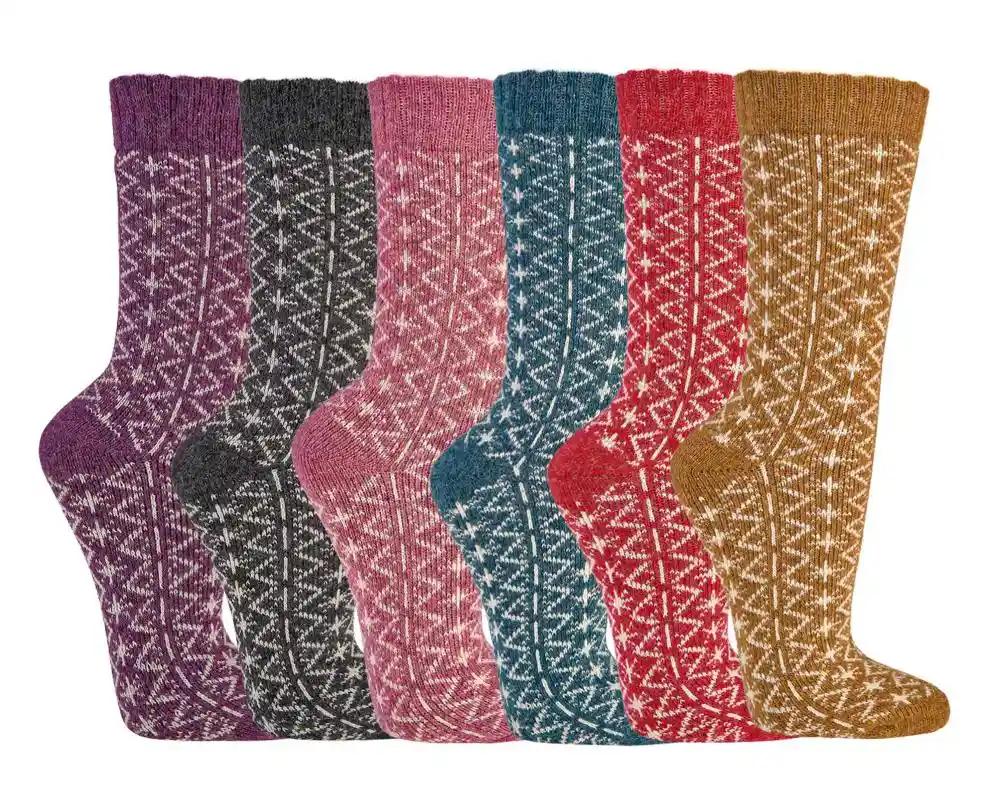 Farbübersicht bunte Wollsocken mit Merinowolle und Alpakawolle im Folklore Muster