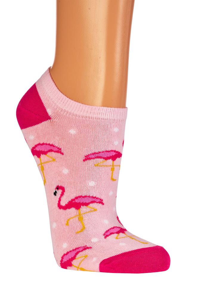 Auf dem Bild siehst du Flamingosneaker in der Farbe pink. Die Socken wurden rot abgesetzt.