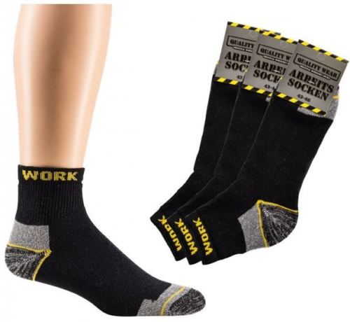 Softbund Arbeitssocken in Sneakerform perfekt für den Sommer hier im Bündel abgebildet. Die Socken reichen bis kurz über den Knöchel-